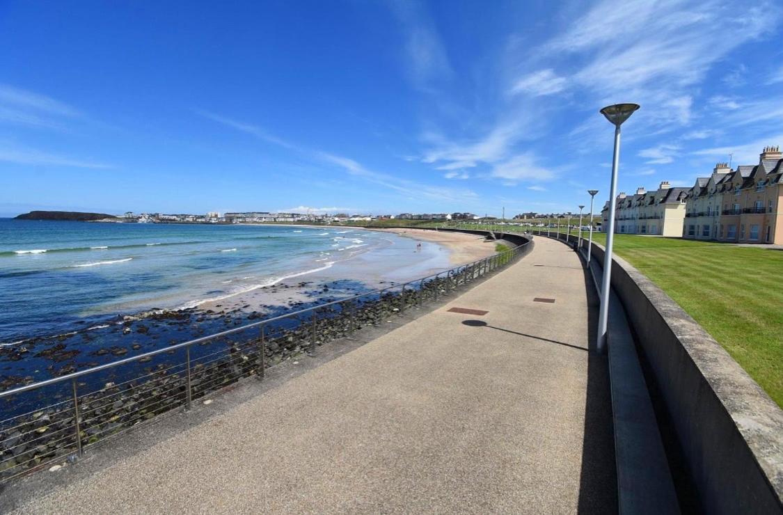 Sound Of The Sea - Penthouse In Portrush Apartment Luaran gambar