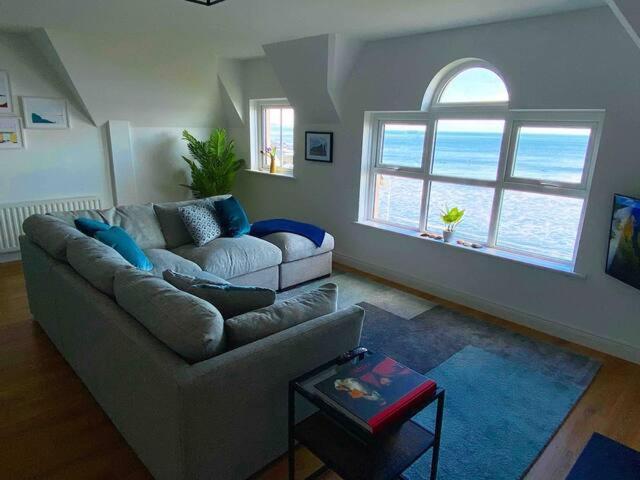 Sound Of The Sea - Penthouse In Portrush Apartment Luaran gambar