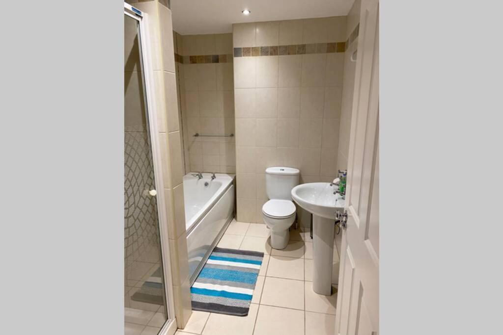 Sound Of The Sea - Penthouse In Portrush Apartment Luaran gambar
