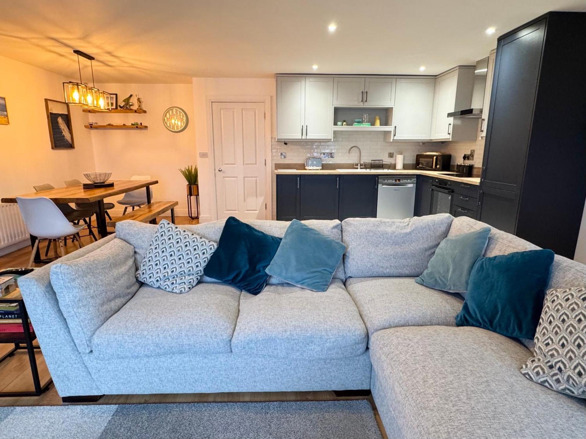 Sound Of The Sea - Penthouse In Portrush Apartment Luaran gambar